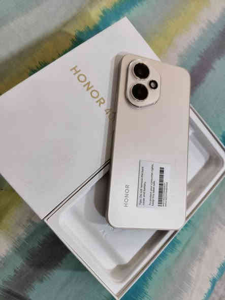 هونر 400
ذاكرة 512
نظافة 100%
السعر 400
*********** بغداد
