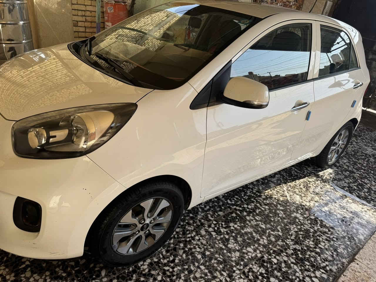 كيا بيكانتو2017 مكفوله كفاله عامه كلش جديده
ماشيه55 الف رقم بصره
السعر 96الستفسار تصل ***********
