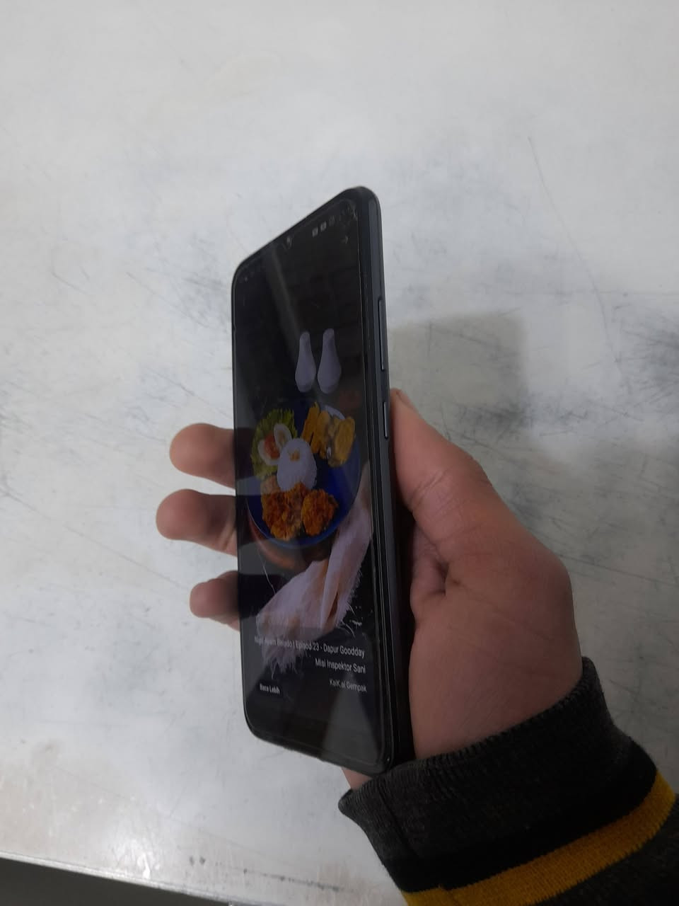 سلام عليكم
موبايل ريلمي كو  مستخدم
كلشي ما بي
كيكا 32
السعر 55 وبي مجال 
تريد تعال خاص


**إذا كنت صاحب هذا الإعلان وتريد حذفه لأي سبب، رجاءا أرسل رسالة إلى الدعم الفني**