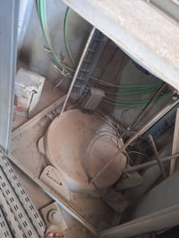 مبرده حجم كبير للبيع مع اداه تشغيل تجي تشوفه بعينك اذا تريد تشتري للتو...