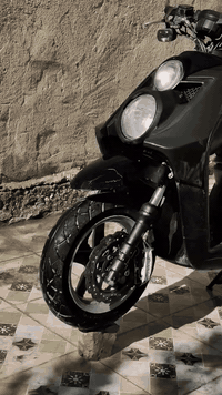 للبيع سكنس جبلي موديل ٢٠١٤ لون مميز بيها تعديلات بصيطه  كهربائيات كلها شغاله السعر ١١٠٠ هاتف *********** مكان قضاء الرفاعي
