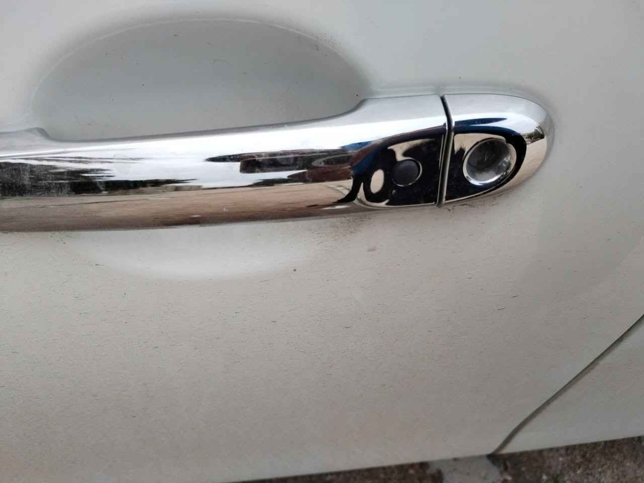 سلام عليكم شباب
سني موديل 2024 فووول فوووول الفووووول 

بصمه تشغيل

بصمه ابواب

مري شفط

تحكم كهرباء مري

تبريد خلفي

تبريد بيانو لمس

جام خلفي امامي كهرباء

السياره بيه صبغ بنيد وجاملغ امامي و بابين خلفي شرط البابين بدون معجون شخوط قويه ونصبغ نص من البابين السياره ترااااااي زيرو كلش جديده جديده جديده
مكان السياره نجف السعررر (((99 ورقه))) وبيه مجال قليل لشراي بدون خاص الشراي يتصل ////ملاحظه عليه غرامه 600 الف ينزل من سعره والوكاله ينزل من سعره مكان السياره نجف *********** واتساب واتصال
