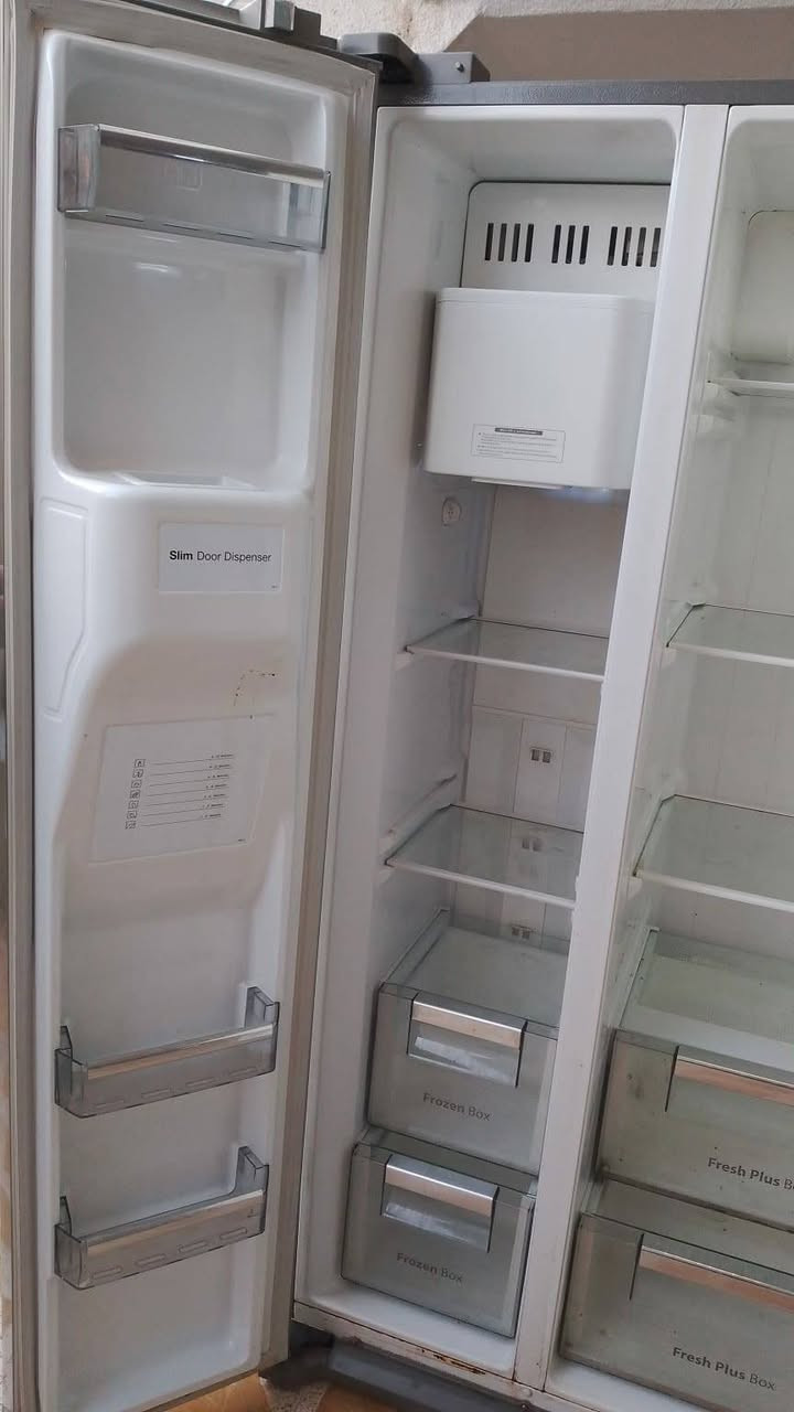 ثلاجه+مجمده+براد ماء ماركه دايو كوري حجم 26 قدم نظافه ممتازه جدا
ماطور وغاز شركه بدون اي صيانه ضمان فحص 10 ايام
السعر 350 الف الشراي يتفضل خاص


**إذا كنت صاحب هذا الإعلان وتريد حذفه لأي سبب، رجاءا أرسل رسالة إلى الدعم الفني**