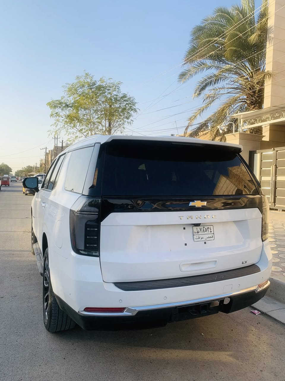 السلام عليكم تاهوLT شكل جديد
الموديل: 2025

الممشى:6 ألف

حادثه جاملغ مبدل اصلي وربع البنيد بدون شواصي بدون لغود

شرط گير ومحرك ما مفتوح،

المواصفات:

دبل أكسل (4×4)

سقف بانوراما

مقاعد تبريد وتدفئة

صندوق كهربائي (شفت)

تشغيل عن بعد

عرض معلومات على الزجاج الأمامي (داتاشو 

للاستفسار

*********** 

مكاني بغداد الأمين الثانيه علما السياره بدون رقم تترقم جميع المحافظات
