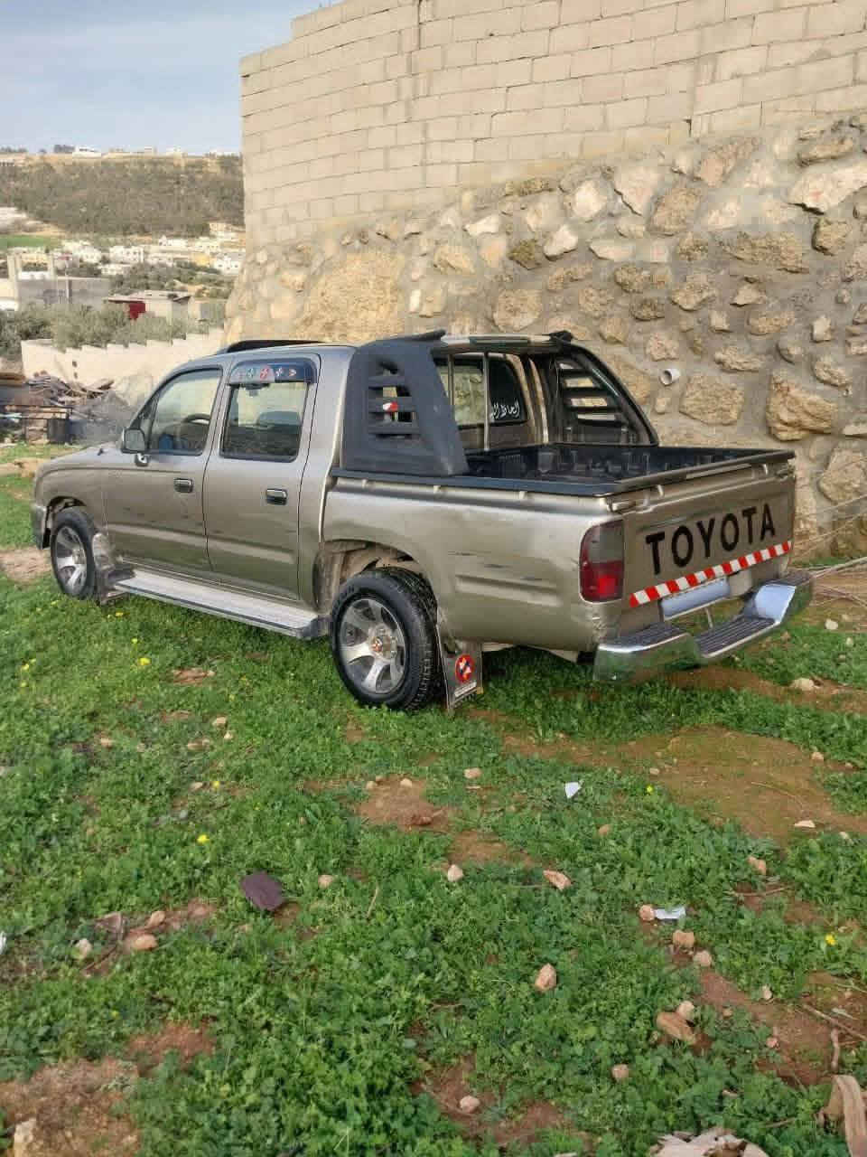 بكم تويوتا هايلوكس للبيع 2004 الصنف الاول فل كامل فحص كامل 4 جيد دهان وخط الشركه كوشوك جديد مكنيك بحاله جيده جدا للجادين فقط الاتصال على الرقم 0786501141


**إذا كنت صاحب هذا الإعلان وتريد حذفه لأي سبب، رجاءا أرسل رسالة إلى الدعم الفني**