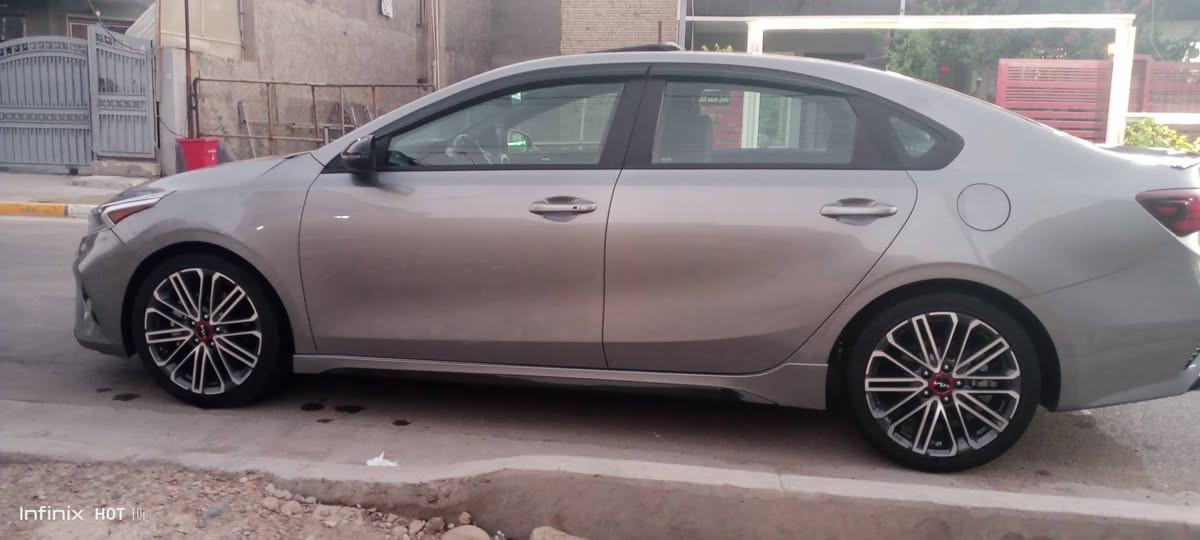 السلام عليكم
كيا فورتي Gt النسخه الرياضيه موديل 2024

 ماشيه 14150 حالين 

اني رقمتها ع ايديه 

📍الضرر // جاملغ و البنيد صفحه الايمن

بدايه الشاصي سحب كلش بصيط 

تعديل اصبعين لغد

 بارد بلباب الي بصف السائق اثر تحميل 

ايرباك  ستيرن و بردة

السيارة داخله شغاله و تمشي 

*المواصفات فووول  الاخير 

*محرك 1600تيربو 

*بصمه تشغيل+ ابواب + جنطه

*فتحه سلايد روف

*دبل اكزوز صوت وفصله بلادي 

*ستيرن حرف D 

*شفتات ستيرن 

*تدفئه تبريد كشنات

*اناره ترحيب بالابواب 

*اناره داخليه مع رمز GT  🤍❤️💙

*اناره بالابواب 7 الوان 

*تبريد قطعتين 

*كراسي جلد مع ختم GT 

* كراسي حار + بارد

*حساسات خلفيه

*رادار امامي + جانبي + خلفي

نقاط عمياء 

*تحديد مسار قياده اليه 

بريك تلقائي 

*سماعات هارمن  كاردن

*شاشه كبيره اندرويد اوتو *ابل كار بلي 

*كاميرا دواره 

*مداخل usb 

*اشاير بالمري 

*صندوق ذكي يفتح عند الاقتراب 

*قياده ثلاث وضعيات *سبورت نورمل ايكو 

*ويل كب حجم 18 رياضي

*ليد امامي و خلفي

 

السعر 158 بيها مجال 

مكان السيارة بغداد

الاستفسار ***********
