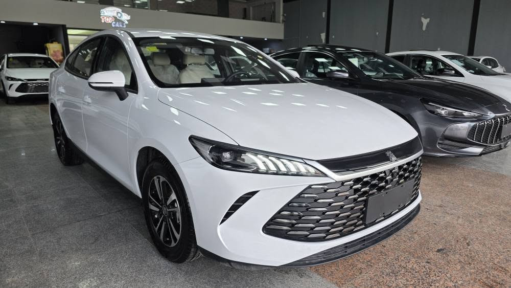 بي واي دي BYD Qin plus 2025 
كەمترین سعر لە تۆپ کارس 124 ورقە
مواصفات.کارەبایی و بەنزین و هایبريد.
بصمة شاشةوكاميرا ویل كڕۆم.تانکی گەورە 
2100 كم.دەڕوات.تحديدسورعه.لیدڤۆلیۆم 
سعر 123ورقة   مۆبایل ***********
مکان أربيل معرض تۆپ کارس أربيل, العراق
