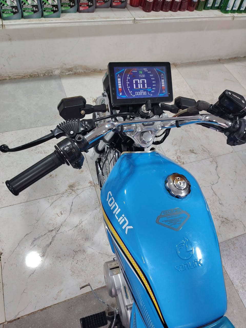 للبيع 2024 شكل 25 السعر 575 بيه مجال للطيبين
العنوان جباره اوراق كامله كل عيب مابيه
*********** للبيع فقط نقد
