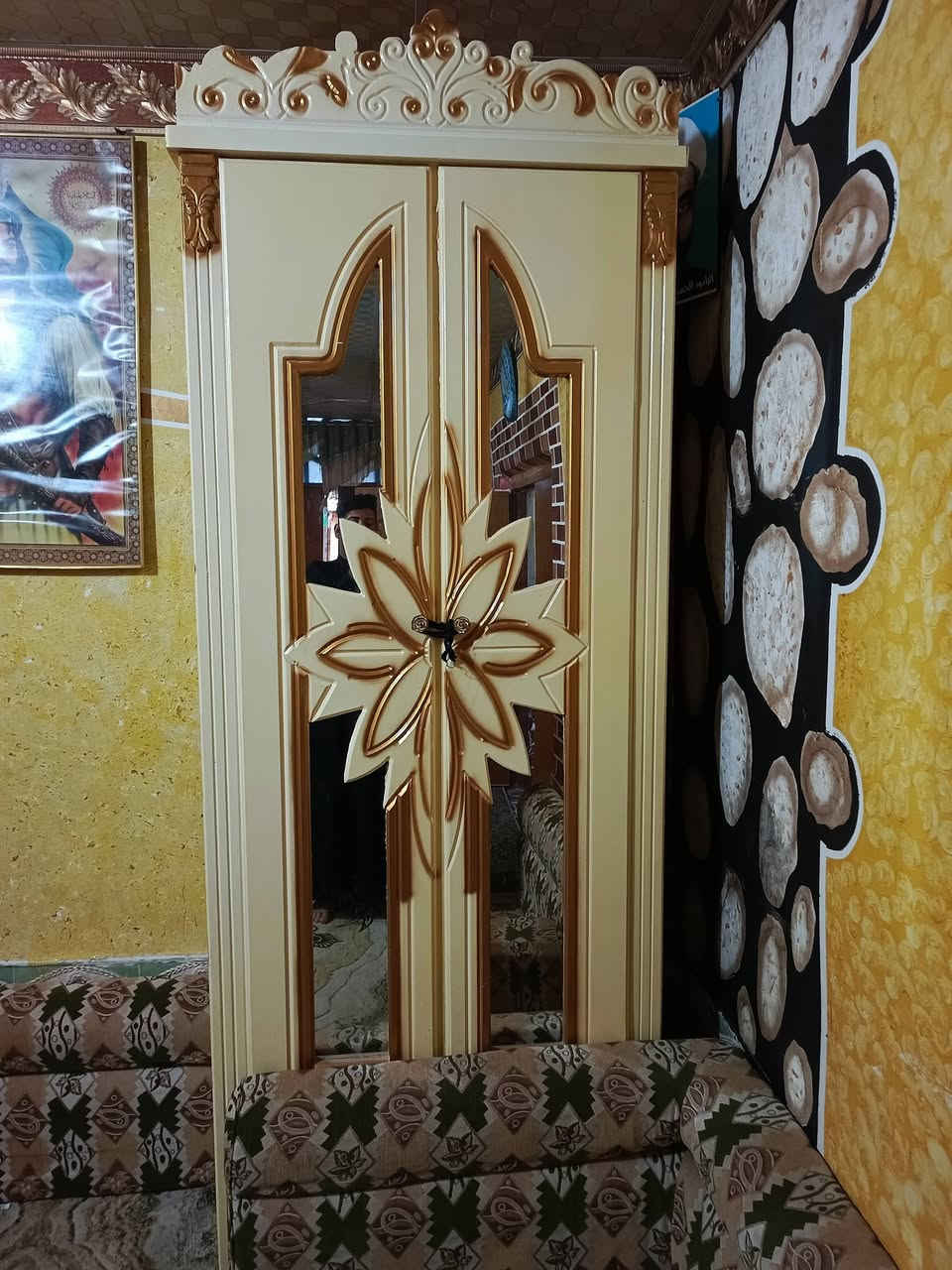 السلام عليكم جربايه و زاويه للبيع الجربايه 30والزاويه 55نضيفات ***********
