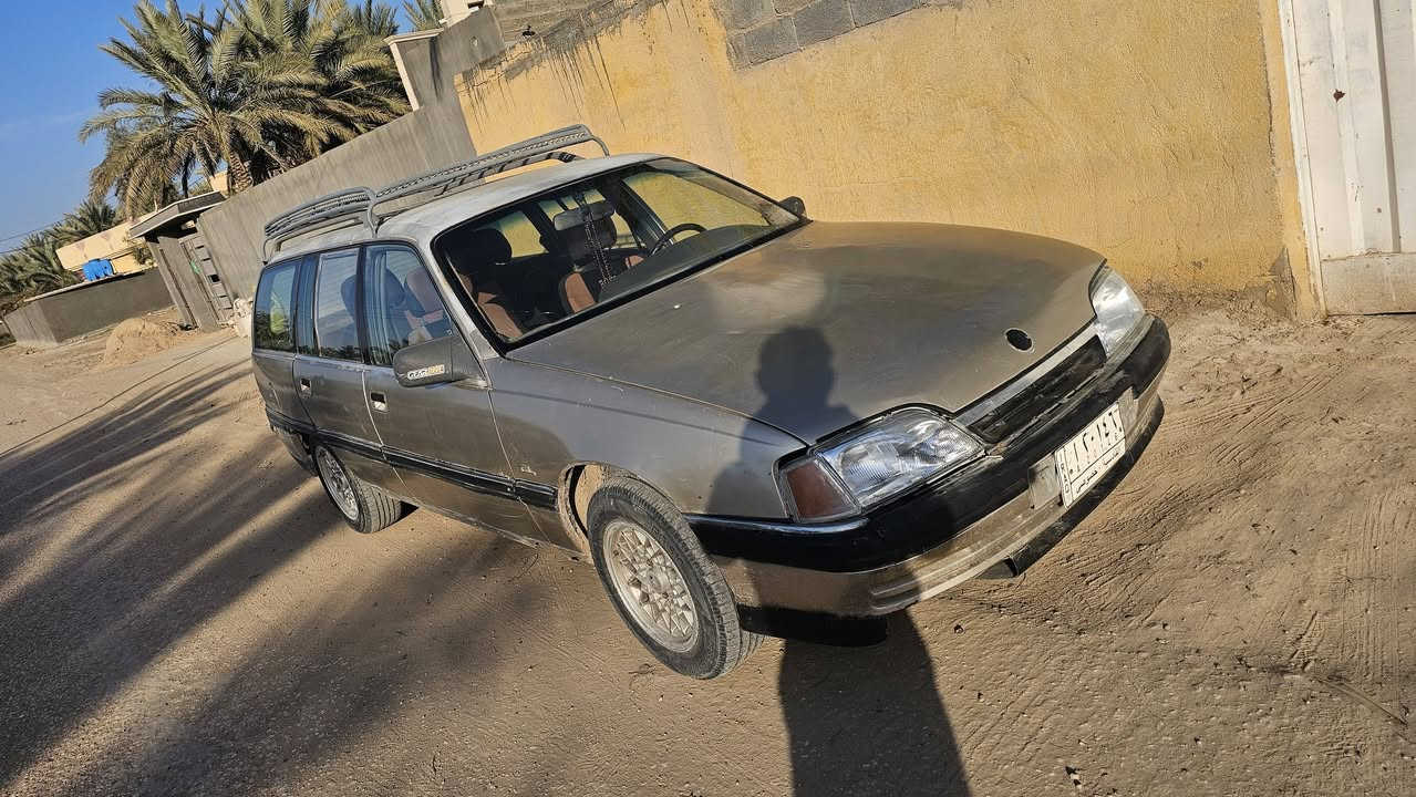 البيع وابل ميكه ستيشن رقم القادسيه محرك 2000 كير عادي سعر، 28 مصبوقه حزام ***********
