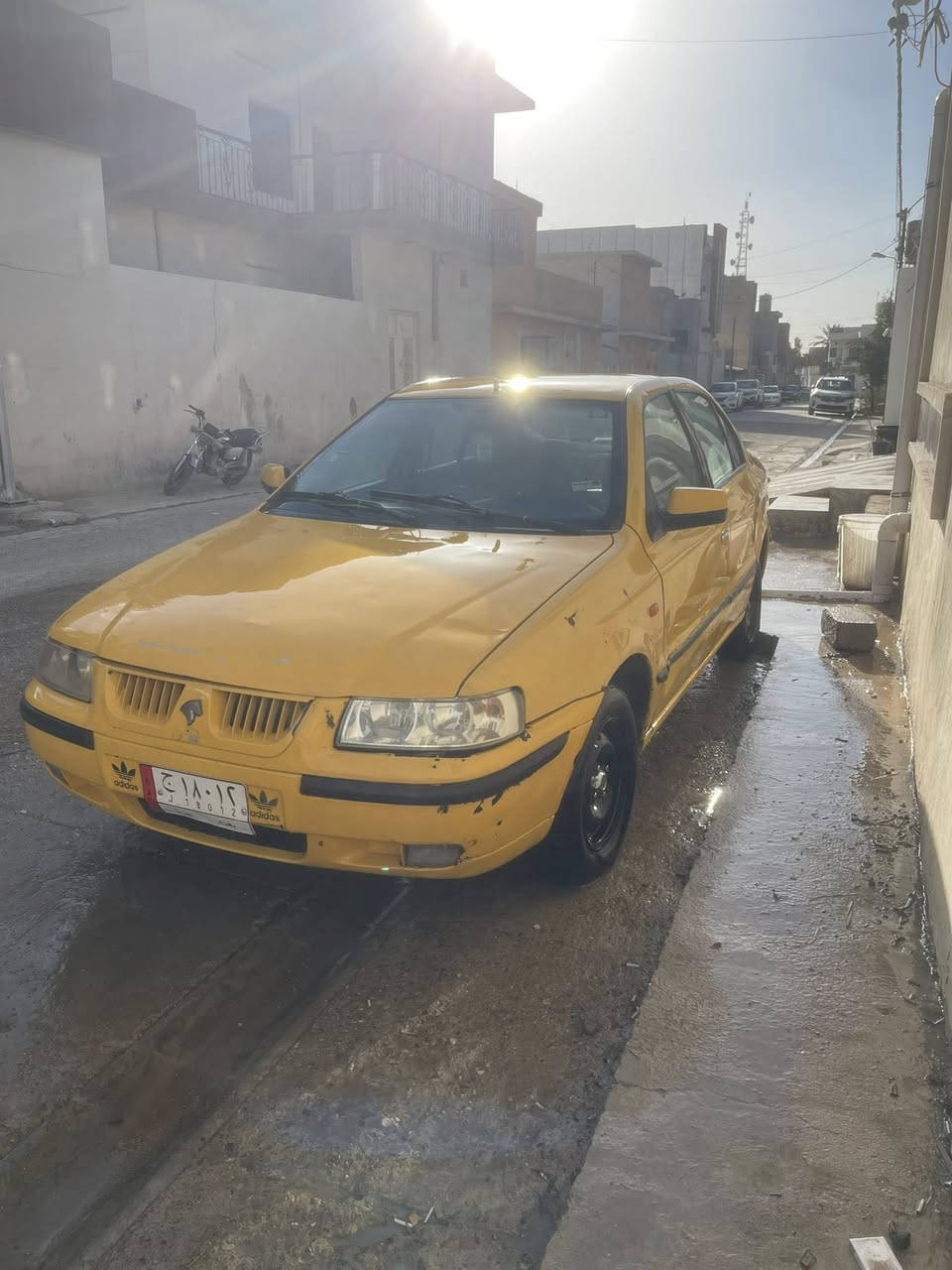 للبيع لو مراوس سمند موديل 2010 سنويه جديد لحد 2027 سعر 25 وبي مجال للشراي مكاني طوز خورماتو رقم ***********
