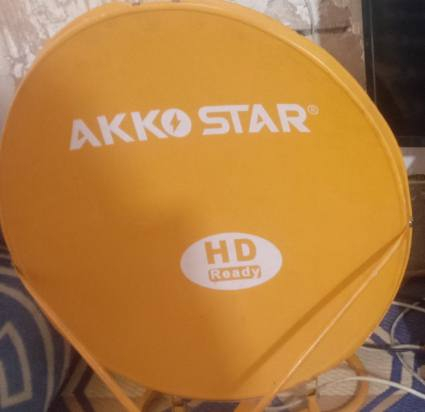 السلام عليكم مره خص الادمن 
بلازمه ايل جي جديده مستخدمه سبوع 
البيع قياس 32 شاشه مرته وضاحه تخبل 
ام النت البيع اليحب يتواصل عل، قم *********** واتساب  السعر 175 بيه مجال
