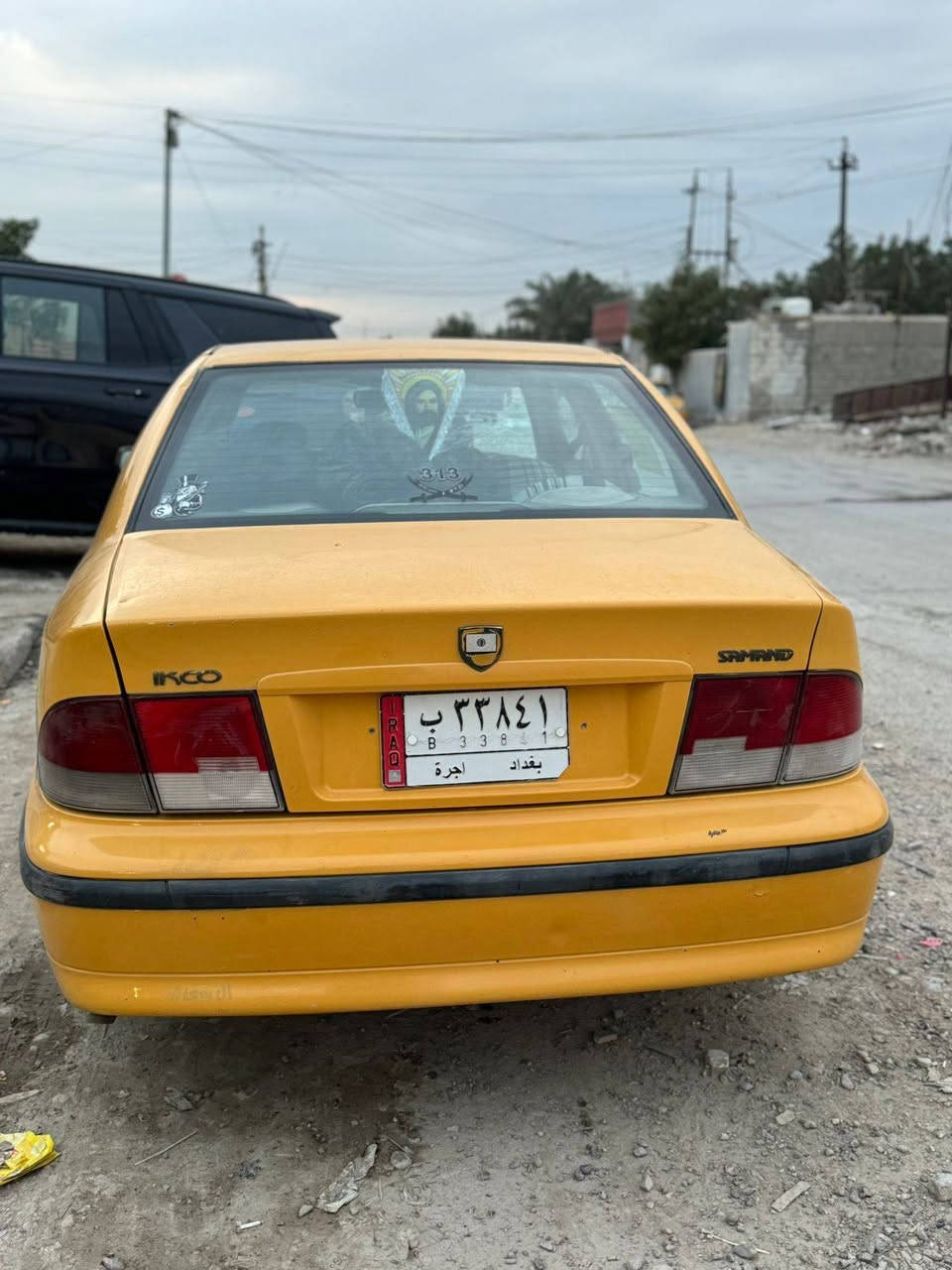 سلام عليكم سمند لبيع موديل 11 رقم بغداد جاهزه من كلشي سعر 32 وبيه مجال مكان سيارة شع  ***********
