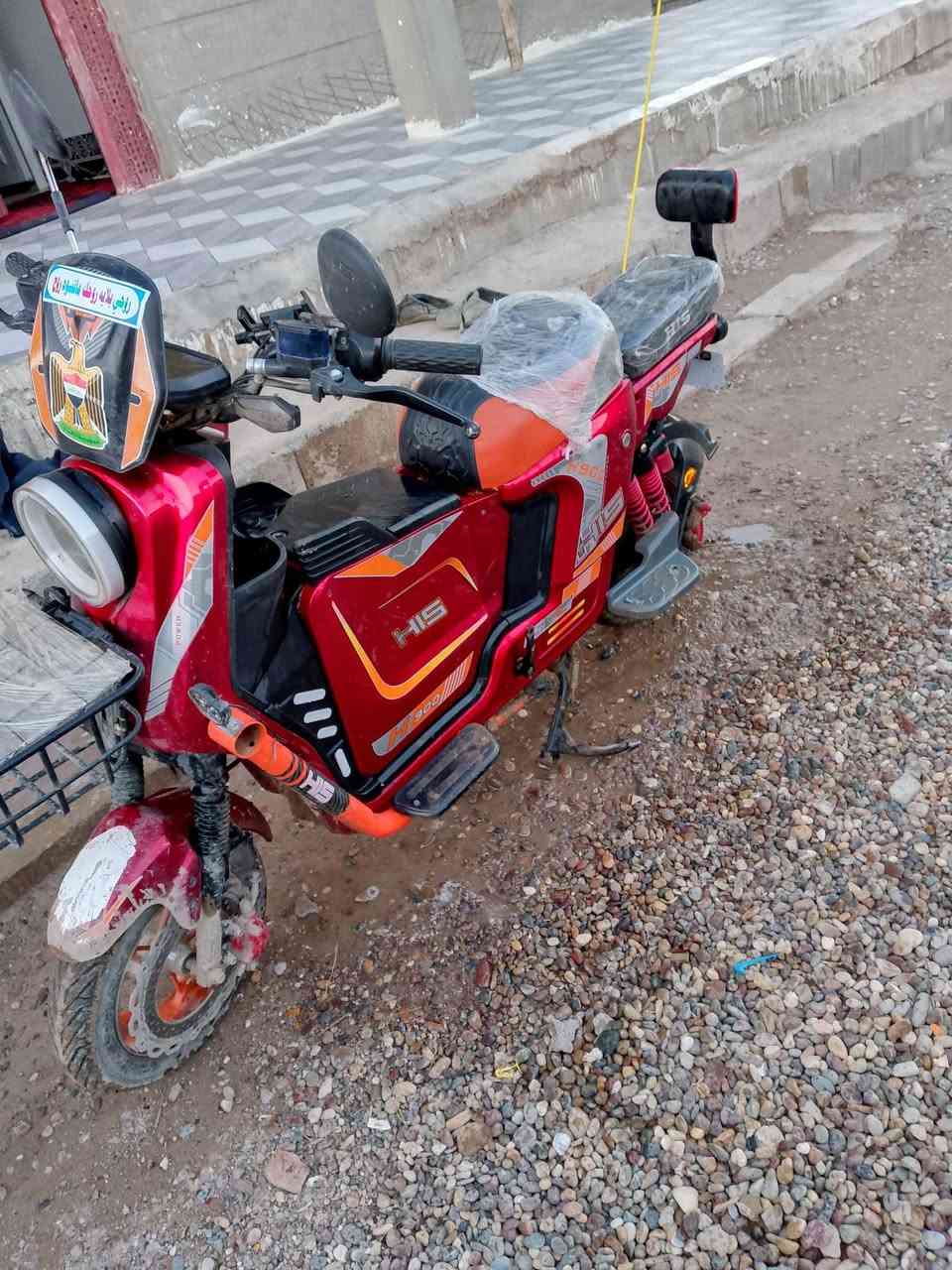 السلام عليكم ماطور شحن للبيع اس 900 السعر 400 ***********
