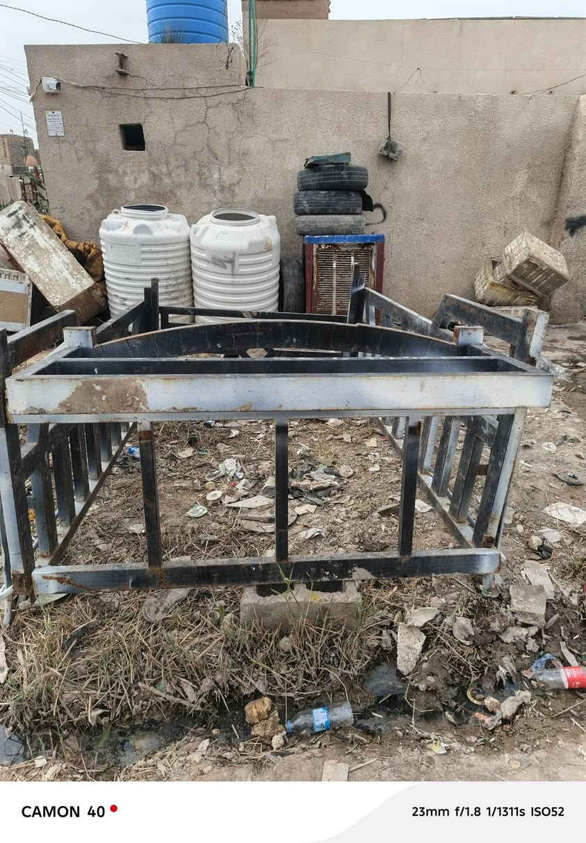 محجر البيع  تفصال صارله 3اشهر ب360فصلته واريده ب250وبي مجال
***********
