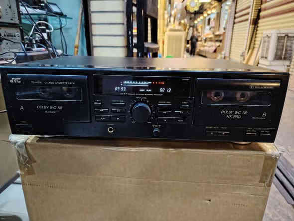 دJVC ديك دبل كاسيت نظيف شغال بدون تصلح 70ويا توصيل،، ،***********
