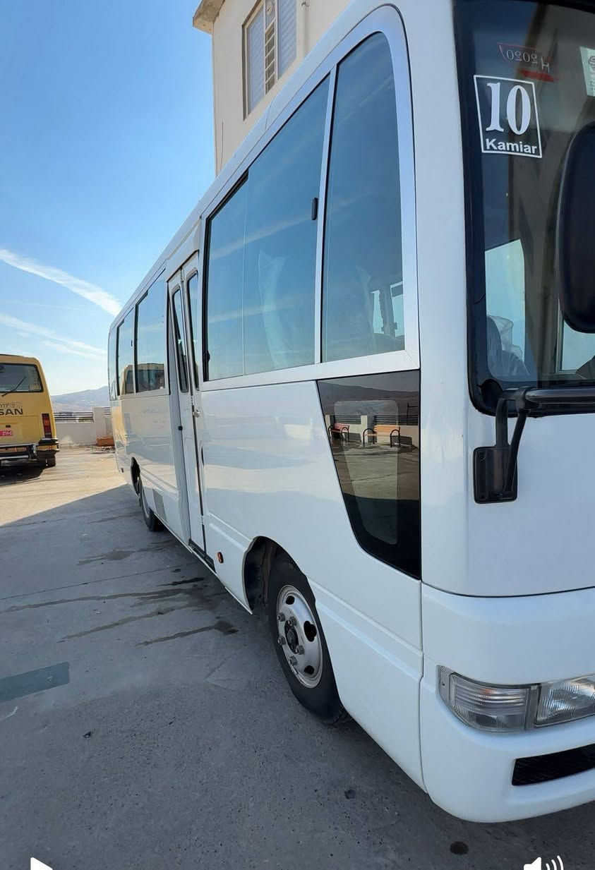 سلام عليكم كوستةر موديل 2020 بو فروشتن بي سبغ بي ساردي بي شخت نمونة لة جواني تةنها 45000 رويشتوة عقيقي رةقةم كراوة كامل جائزة گوشين قةلابي كامل بةستراوة دينار مةسرةفي نية 
ژ.م ***********
