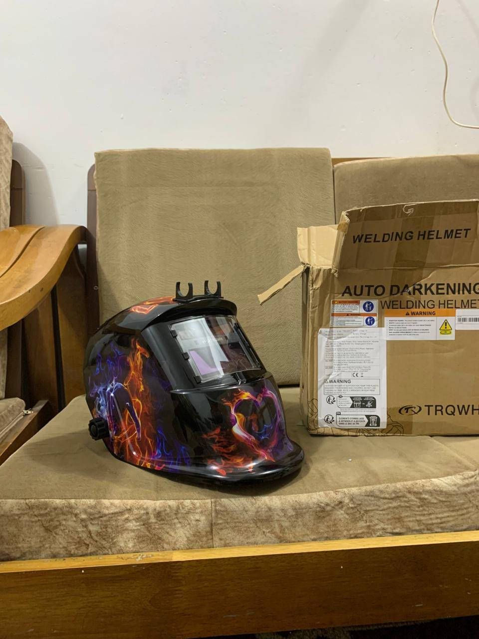 خوذه حداده متحركه مال لحيم شغاله فول مع شاشتين احتياط والكتيب مالتها اول تم ٢٥ بالعافية


**إذا كنت صاحب هذا الإعلان وتريد حذفه لأي سبب، رجاءا أرسل رسالة إلى الدعم الفني**