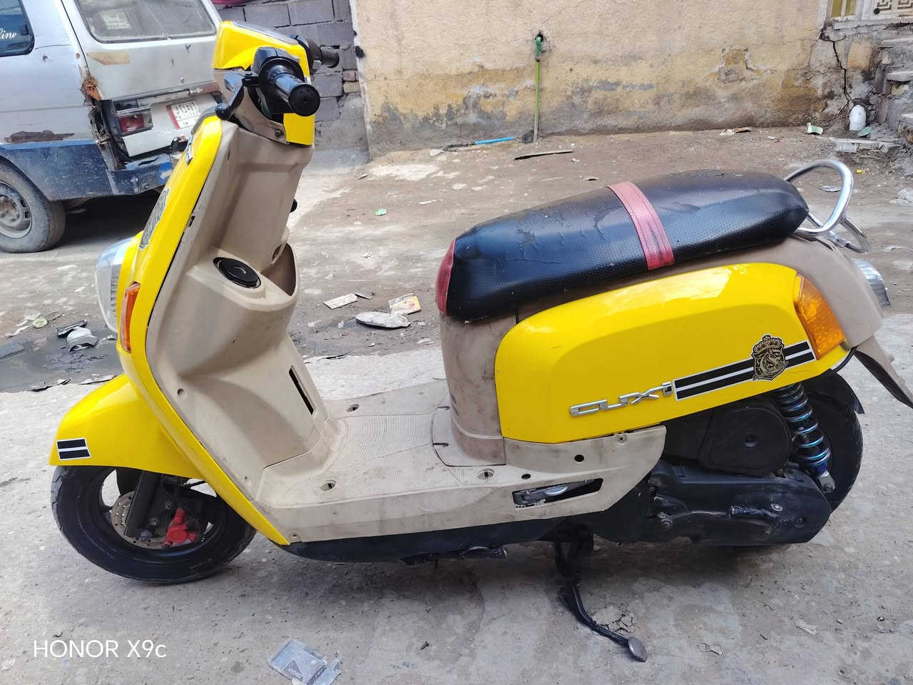 سلام عليكم شباب دراجه بوليس نضيفه نقص بس سلف تجي تشوف بعينك عنوان حي اور
***********
