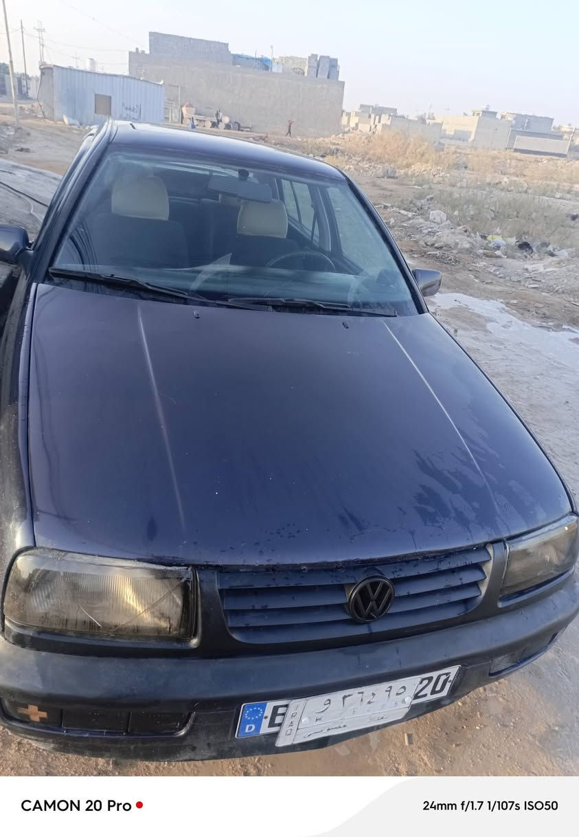 سلام عليكم سياره كولف اوتماتيك تخير بل نمره رابعه بس رقم بغداد نضيفه كهربايات كله شقالات تخم تاير السعر 43وبيه  مجال كاني انبار فلوجه*********** /***********/
