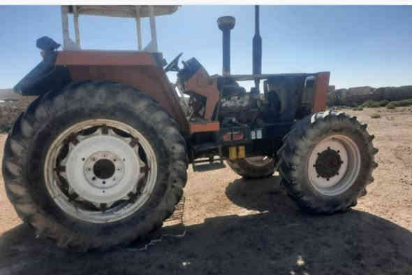 للبيع ١٥٨٠ رقم تحويل كشف بيه محرك ١١٥ افيكو نظيفه ومكفوله مكانه الموصل
 ***********
السعر ٢١ وبيه مجال
