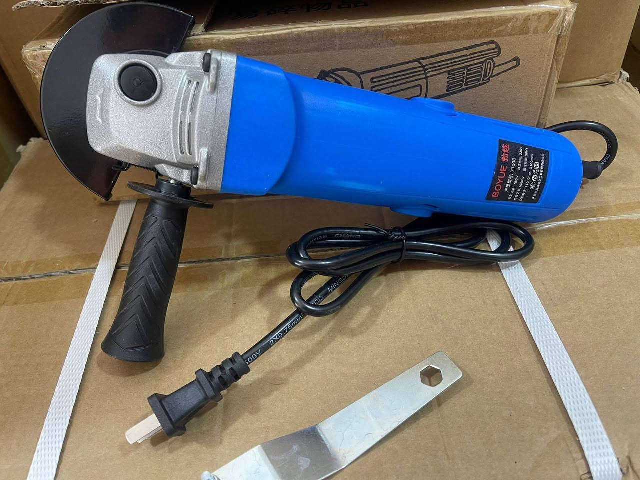 كوسره كهربائيه ودريل كهربائي ٣٥ مع توصيل ثنينهن


**إذا كنت صاحب هذا الإعلان وتريد حذفه لأي سبب، رجاءا أرسل رسالة إلى الدعم الفني**