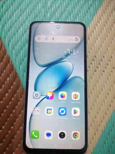 للبيع جديد نضافه ١٠٠/١٠٠.  ذاكره ٦٤ السعر ٨٥ بيه مجال ***********
