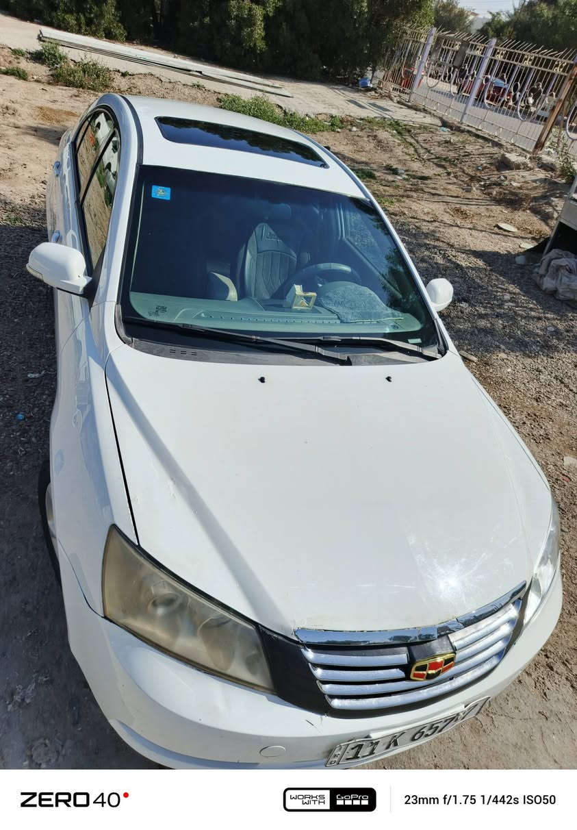 سلام عليكم
امكراند c7  موديل 2013لبيع
سيارة نضيف
رقم انكليزي بغداد
سنوية 2030
هزة جديد 
مكاني بغداد الشعلة    السعر 56ورقة
*********** مامتواجد على فيس
