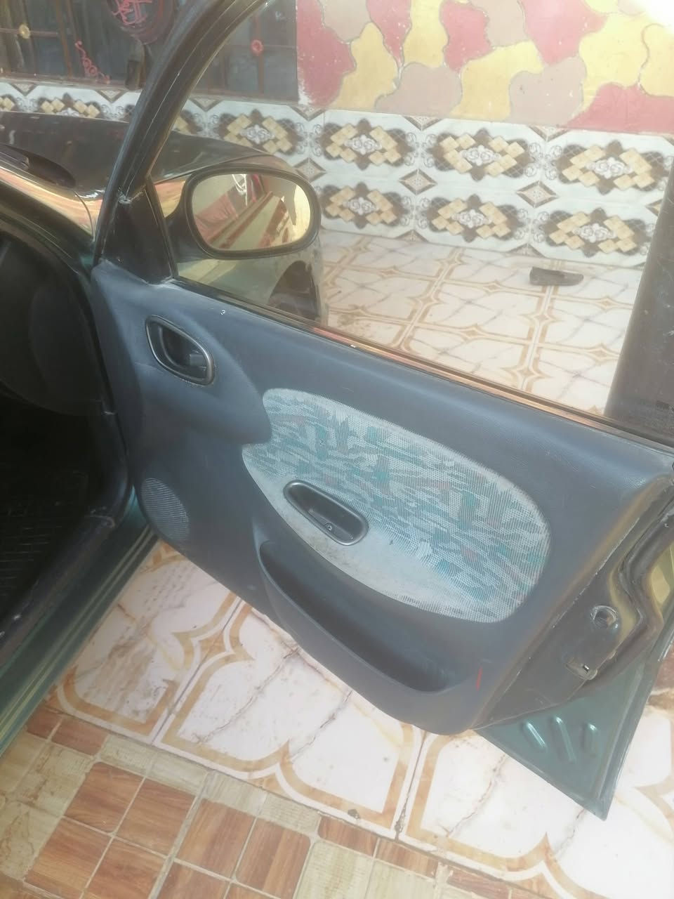 السلام عليكم دايولانوس موديل ٩٧مكينه كير مكفولات تخم تاير جديد صدرجديد كهربائيات كلهه شغاله تبريد شغال مكانها كوت بأسمي السعر٤٠ ***********
