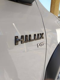 هايلوكس 2025 فول مواصفات واحد على واحد  مري شفط كامره خلفي  شركة ساز ح...