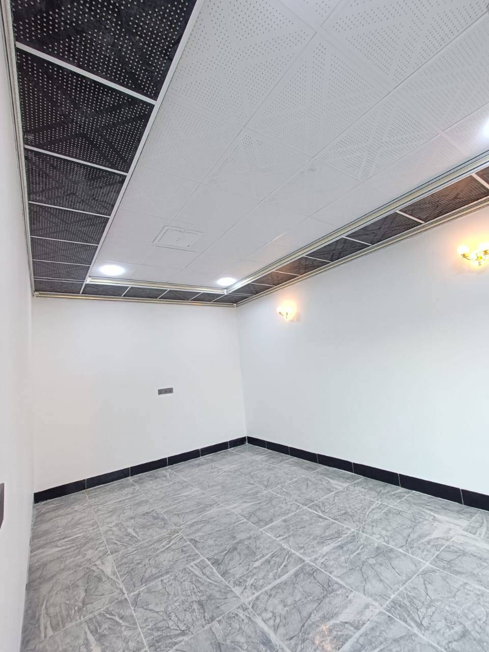 اعلان (1054)
🔵 دار طابو للبيع بناء فول حديث 🟠

     (طابقين) ⬇️ المحتويات ⬇️

🔸الطابق الاول/ غرفة نوم عدد1 ومطبخ واستقبال وصحيات داخليه وخارجيه وگراج

🔸الطابق الثاني/ غرفة نوم عدد1 وصحيات وهول

🔸مواصفات الدار/ تبريد مركزي واجهه من الطراز الحديث درج داخلي 
------------------------------------
#المساحة (100)متر
#الواجهة (5)متر
#موقع_الدار :- كركوك منطقة ال55 قرب مسجد لؤي العزي 
#السعر (87) مليون مع مجال 
#نوع_العقار:- (طابو ملك صرف)
-----------------------------------
🔵 لمعرفت التفاصيل الإتصال بالارقام التاليه :-
🔸  ***********   🔸
🔸  ***********   🔸
🔷 للأشتراك في قناة التلگرام
https://t.me/almurademlak
----------------------------------
🟠 او للإستفسار :-
يمكنكم مراسلة الصفحة
#نتشرف_بزيارتكم(مكتب المراد للعقارات)
عنوان المكتب:- كركوك منطقة ال55 قرب اقصومول
