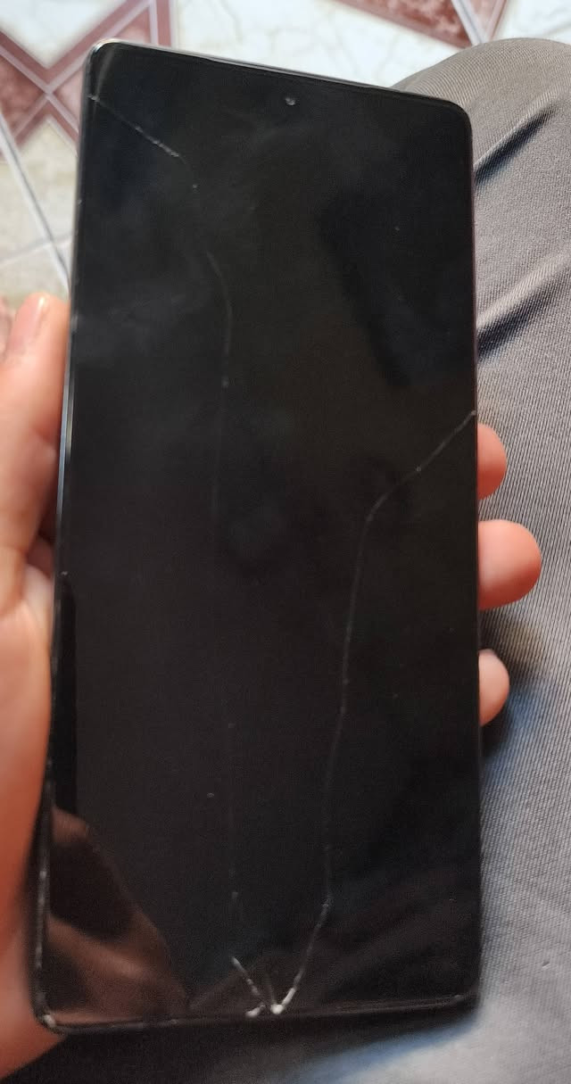 سلام عليكم من رخصت الادمن بيع مستعجل
جهاز infinix gt 20 pro السعر 130الف قفل 
جهاز حلو غني عن التعريف 
 بي طرف شاشة طافية. ابيض متلمس 
مكاني. بغداد الشعلة الرحمانية  للتواصل: ***********
