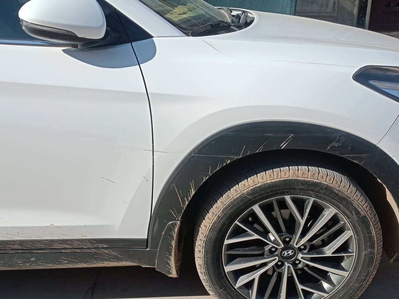 آللهم صلي على محمد وال محمد
السلام عليكم 
توكسان 2019
كوري الاصلي شركه كلصاد ماشيه 185الف محرك 200دوش 
رقم اربيل سنويه مجدد 2030 بسمي تحويل شوكت ميعجبك 
سياره مكفولا من صبغ وتبديل 
بالمنشور مواصفات 1/1عدا بانوراما 
تشغيل بصمة  3وضعيات قياده 
نورمل/سبورت/ايكو
شاشه يدعم كاربو بلاي 
اريل نفكيشن بگ لايت شمعه لد امامي ويل19يدات نيكل ترحيب بيبان +ترحيب مري +بصمتين   تخم تايرت جديد
مكان السيآره كركوك قضاء داقوق 
السعر200ورقة وبيها مجال ***********.///***********
