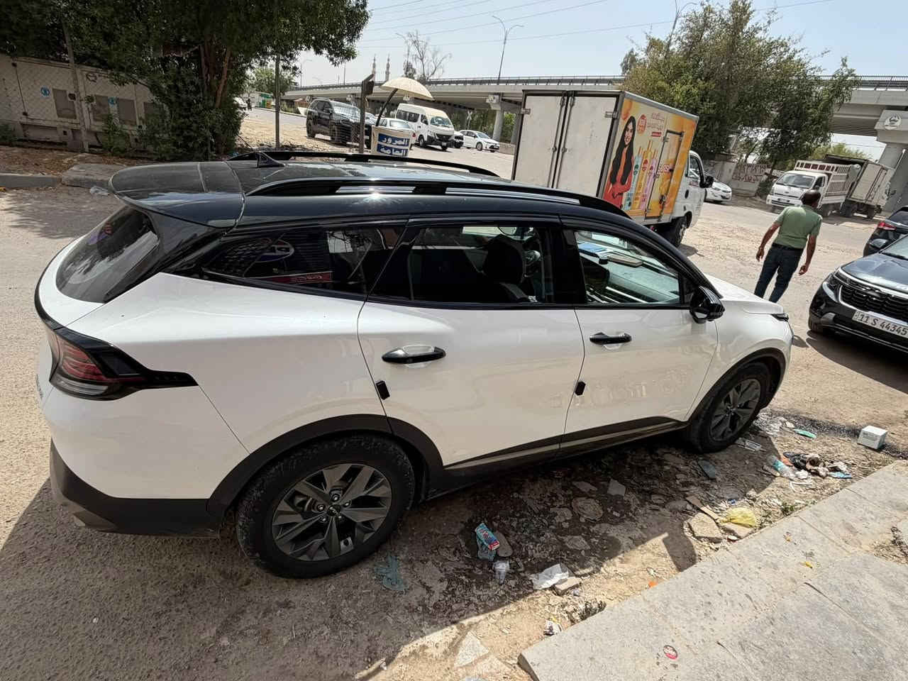 سبورتج 2022  خليجي  هايبرد رقم بغداد حجم لارج فول واحد على واحد  مكينه الفين  بلون المميز الابيض 
ماشيه خمسين الف 

المواصفات 

دبل جام فوتو عزل فول 
🔵مكينه الفين 
🔵رادار عدد 4 
🔵تحديد مسار طريق 
🔵اربع كامرات 
🔵دشبول شاشه متصله 
🔵كير ماوس 
🔵بنوراما 
🔵كراسي كهرباء  + خزن ميموري للسايق + تدفئه وتبريد مكاعد الاماميه + مكاعد خلفيه تدفئه + كراسي كهرباء بجلد الابيض 
🔵لايت زينون + بكلايت لد 
🔵حساس امامي + حساس خلفي + حساس لايت + حساس مراقبه الاطفال + حساس مراقبه سرعه الطريق + حساس اطار + حساس مطر 
🔵داخل بلون ملكي النيلي والابيض جلد 
🔵صندوك كهرباء 
🔵 بصمه تشغيل + تشغيل عن بعد 
🔵هاندر بريك بصمه + اوتو هولد + مانع نزلاق + مانع نحدار + ايفو مود + مود درايف 
🔵شفتات ستيرن + مقود تدفئه 
🔵شاحن واير ليس للهاتف النقال 
🔵اناره محيطيه  لد بدشبول داخل سياره 
🔵التحكم من خلف للكرسي بصف سايق تحريكه للامام وللخلف vip
🔵ايرباك عدد 10 
🔵تبريد بيانو منفصل شاشه 
🔵شاشه الدشبول وكيجات حجم كبير الفول اوبشن من نفكيشن + واي فاي وهواي مواصفات 
السعر :٢١٠مجال بسيط 

***********
***********

