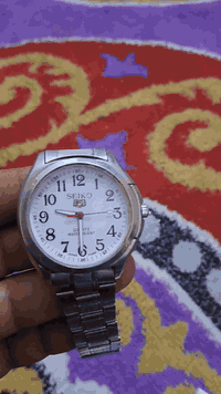 ساعة • للبيع • بغداد قرب المشتل