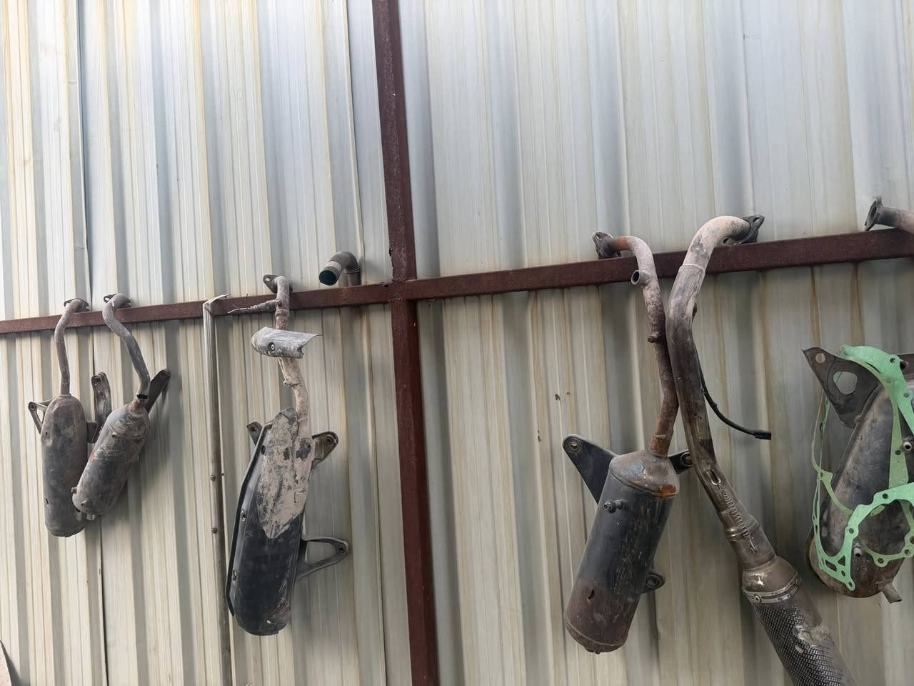 بغداد جديده شلعه تريد ابيعلك تريد ابيعلك قطع 
***********
