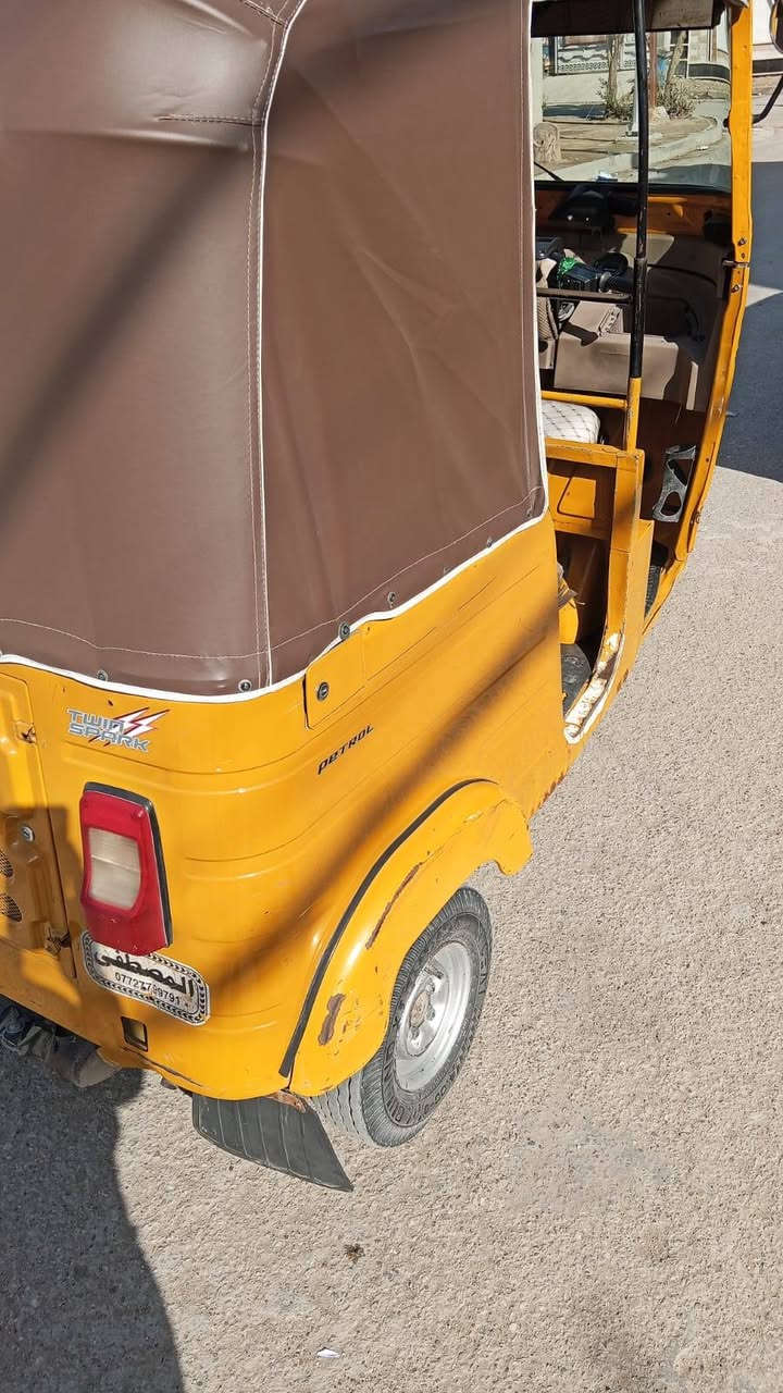 السلام عليكم تكتك عشرين البيع  محرك مال واحد عشرين  شركه مو تجميع تكتك خير من الله اوهاي نضافتهه موضحه بل صوره سعرهه 7اله ربع بيهه مجال بصيط  رجاءن الي مو شراي لا يراسل


**إذا كنت صاحب هذا الإعلان وتريد حذفه لأي سبب، رجاءا أرسل رسالة إلى الدعم الفني**