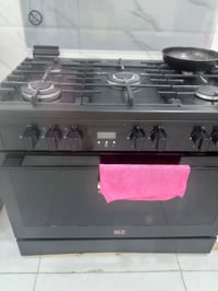 طباخ • نضيف • استعمل شهر