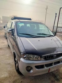 ستاركس ٢٠٠٠ • ٨ راكب • جير عادي