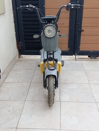 دراجه شحن للبيع  تشغيل سويج وكارت كلشي شغال بطاريات نضيفه وجديده و ممف...