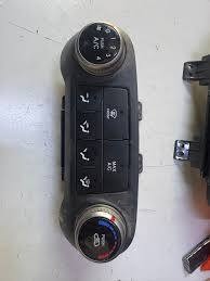 متوفر بورد توكسان من11ل14 للإستفسار اتصل ع ٠٧٨٠٦٧٩٨٢٢١