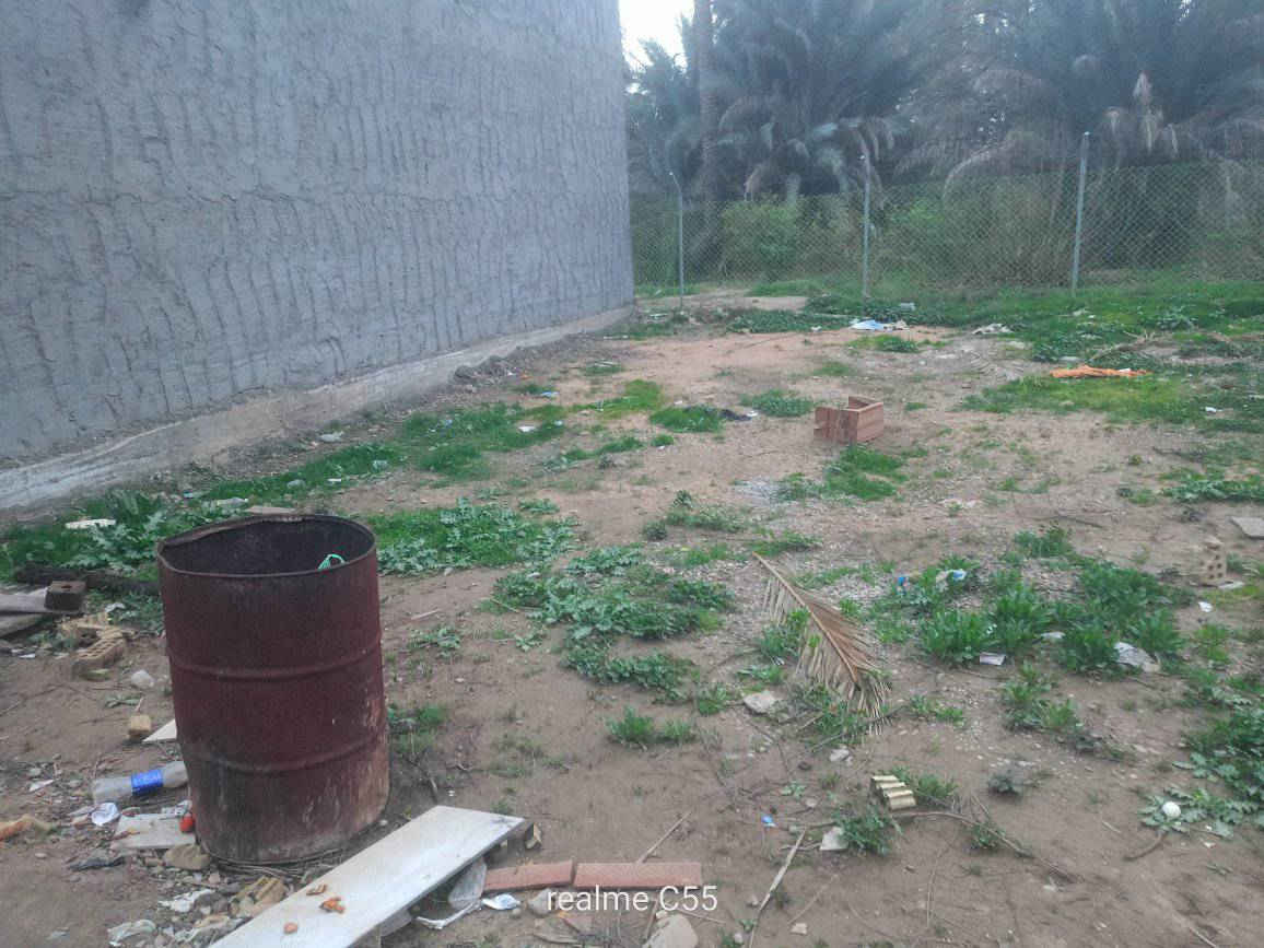 السلام عليكم ورحمة الله وبركاته 
قطعة أرض للبيع 100 متر
أيضا 200متر 
ملك صرف
تاجي الشط منطقة ملالي 
رقم الهاتف ***********متوفر وتساب
