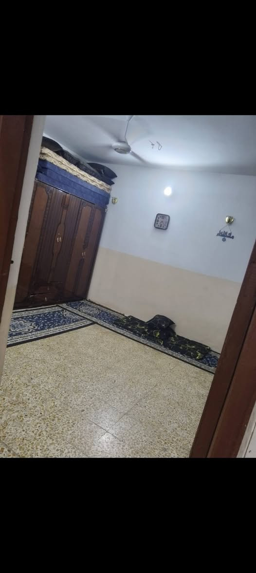 السلام عليكم بيت البيع بالخطيب زراعي شارع الظغط رسول العظم قاط ونص مساحه 80 متر سعر مناسب 110.  رقم ***********
