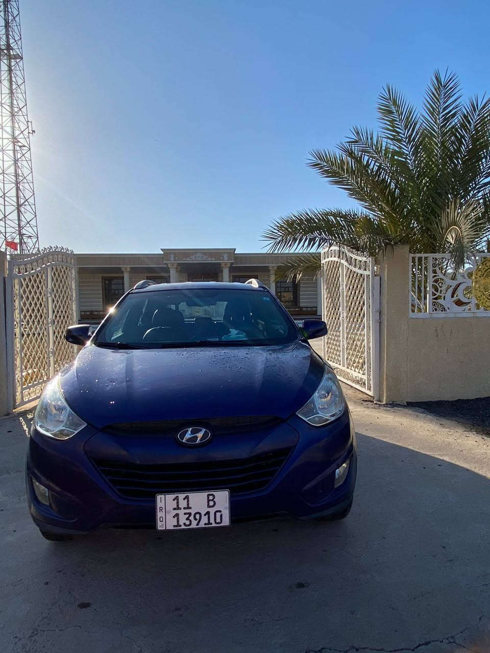 السلام عليكم
توسان ٢٠١١ وارد أمريكي للبيع 
مكينه ٢٠٠٠ وكير مكفولات ..مكاني بغداد  
السعر ١٢٥ موبايل   ***********
