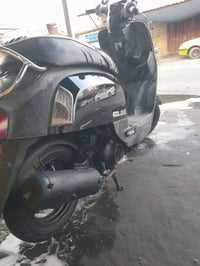 ماكس بوليس للبيع دراجه جديده بمعنه الكلمه مكينه خرسه متسمع صوتها جاهزه...