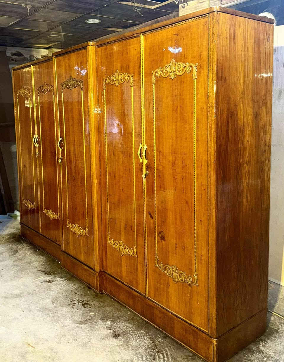 سلام عليكم 
كنتور صاج تزكام ثكيل ضهر جرجوب صبغ تلميع يدات كيلون كله جديد 
ارتفاع210
عرض305
السعر250 قفله225من الاخير
عنوان بوب الشام ***********
