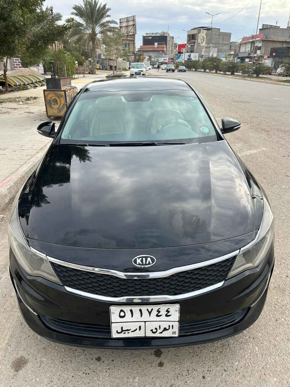 السلام عليكم
كيا أوبتيما أمريكي 2018 
محرك 2400
حادث امريكا بسيط كم شبر من البنيد تعديل وصبغ وبالعراق طخه بسيطة جاملغ خلفي ونصبغ بدون دواخل وسونار موجود بالصور واكو شخط باب الخلفي هم موجود صورته 
كير مكينة تبريد مكفولات 
ماشية 54 الف ميل 
رقم أربيل بأسمنه تحويل فقط
المواصفات 
كامرة خلفية 
ثلاث أنظمة قيادة 
تحكم ستيرن 
رادار جانبي 
حساسات 
السعر ١٢٣ وبيها مجال 
مكاني بغداد المنصور 
***********
