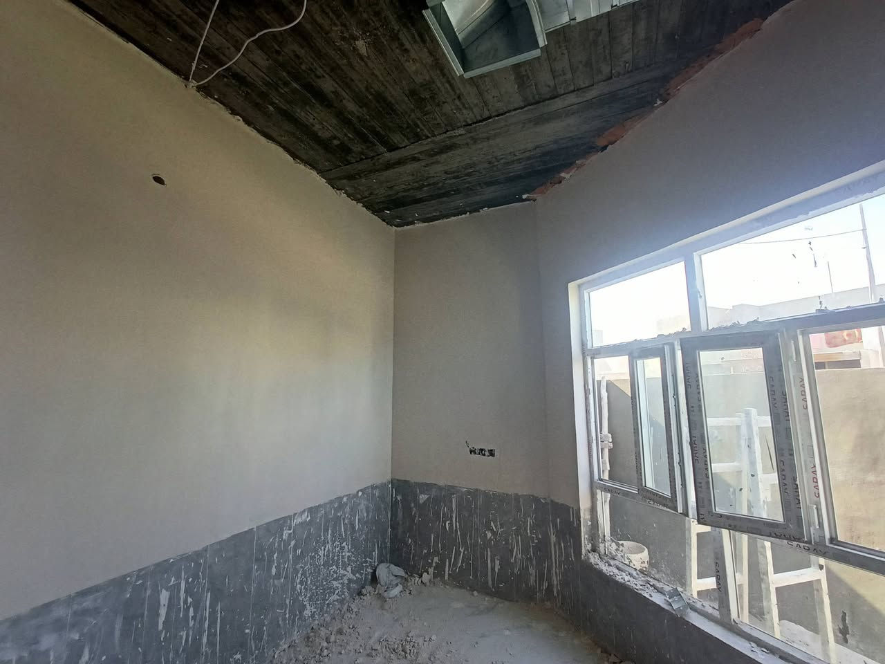 سلام وعليكم اصطه بياض من الموصل متواجد في كركوك شغل نضيف ودرجه اولى شرط طبگ مسطره بسعر مناسب
***********
