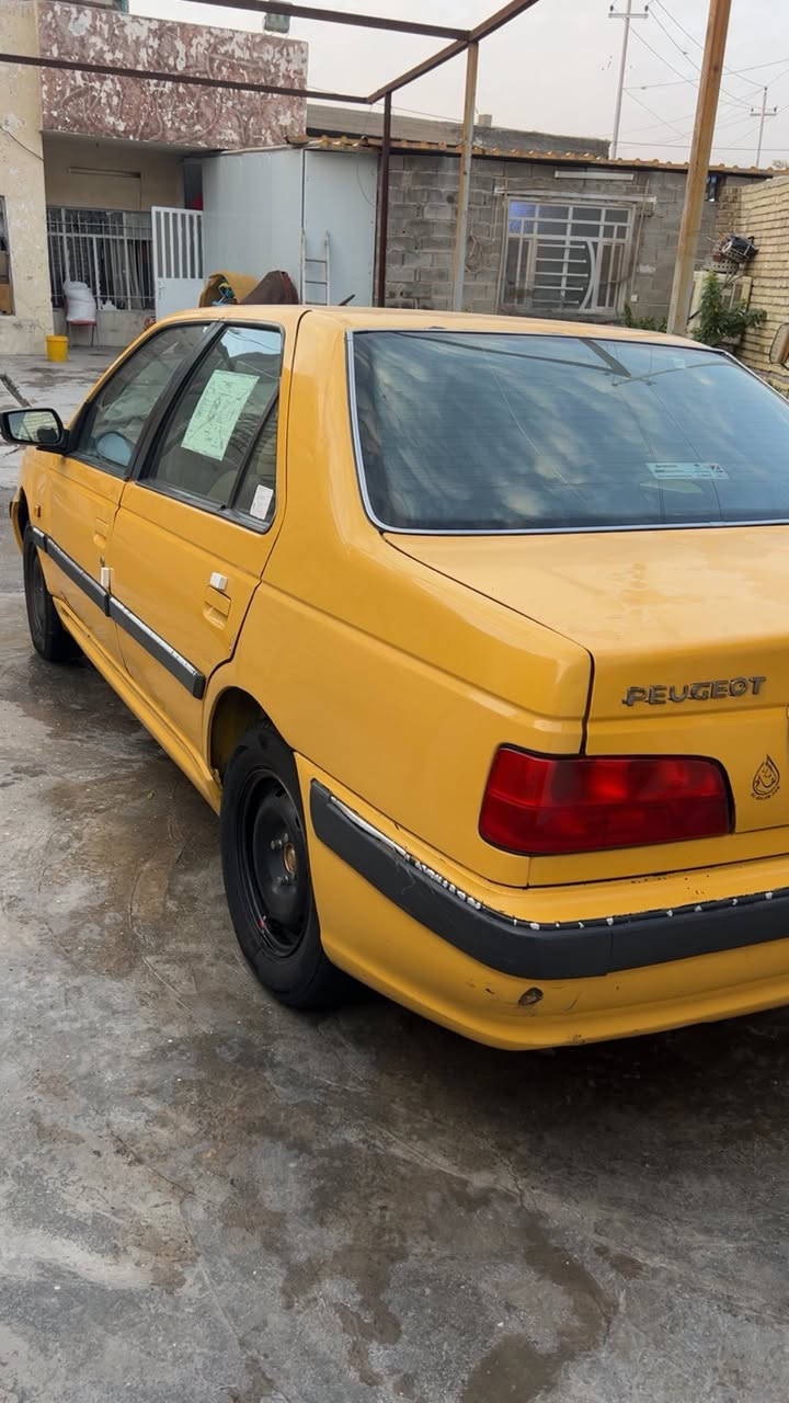 سلام عليكم سياره البيع الموديل 2013 كير مكينه جدد كامله بدون ضربه مكفوله بسمي مصفره من الغرامات سعر 32 بيهه مجال قليل مكاني بغداد الجديده المين ثانيه ***********
