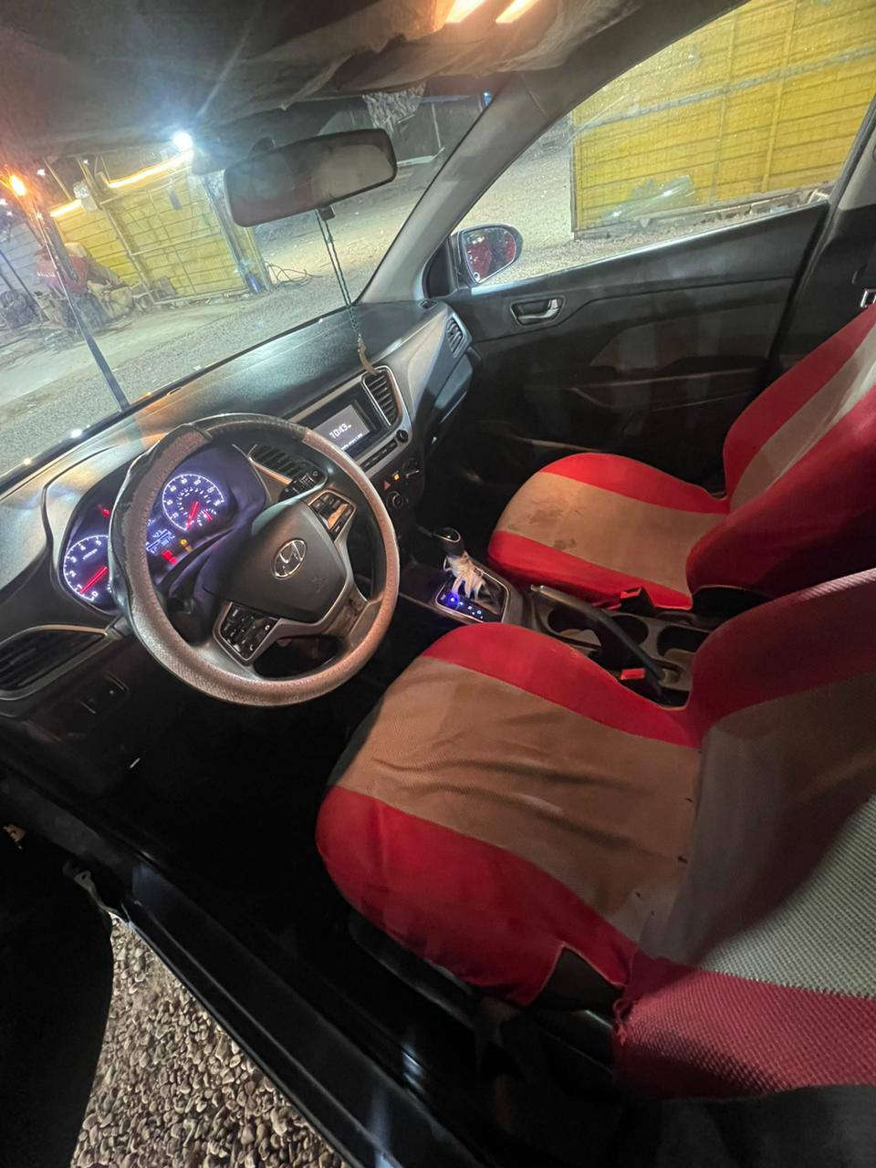 سلام عليكم 
البيع اكسنت موديل 2018
سياره جاهزه من كلشي مداور ثانيوم 
مكان السيارة السماوة قضاء الرميثه 
سعر 110
***********
